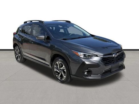 Used 2024 Subaru Crosstrek 2.0i Premium AWD/4WD image 3