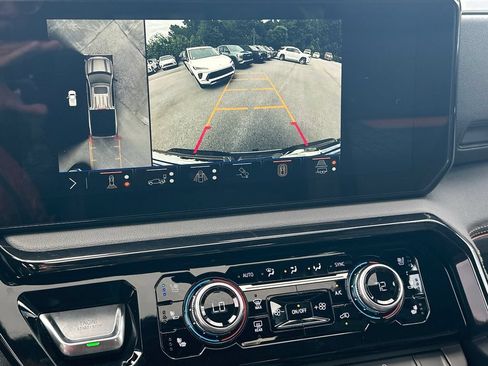 New 2026 GMC Sierra 1500 AT4 w/ Technology Package AWD/4WD image 30
