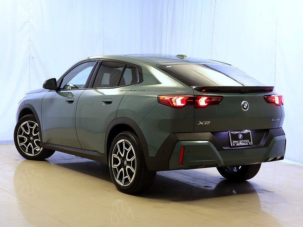 Certified 2025 BMW X2 xDrive28i AWD/4WD image 9