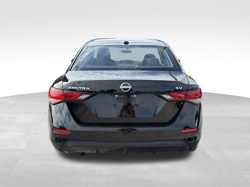 Used 2024 Nissan Sentra SV FWD image 4