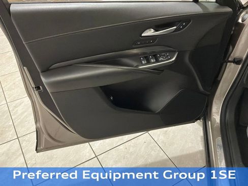Used 2024 Cadillac XT4 Premium Luxury AWD/4WD image 4