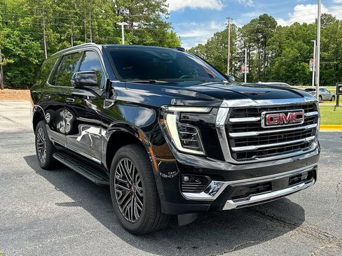 Used 2026 GMC Yukon Elevation RWD image 2