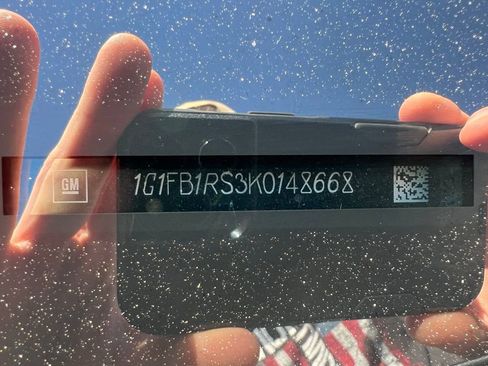 Used 2019 Chevrolet Camaro LT w/ RS Package image 15