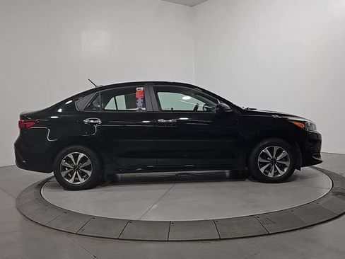 Used 2022 Kia Rio S w/ Technology Package FWD image 7