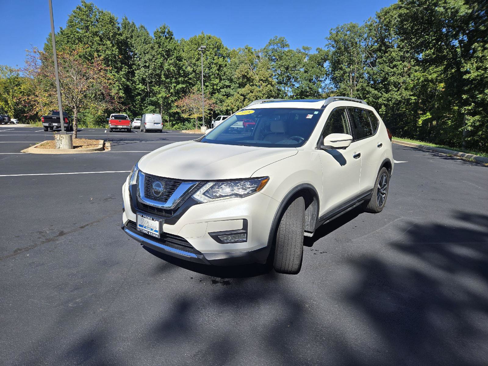 Used 2018 Nissan Rogue SL w/ Premium Package AWD/4WD image 4