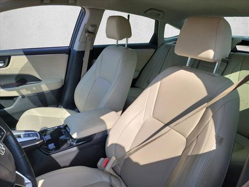 Used 2018 Honda Clarity Touring image 13
