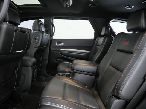 Used 2017 Dodge Durango R/T w/ Technology Group AWD/4WD image 25