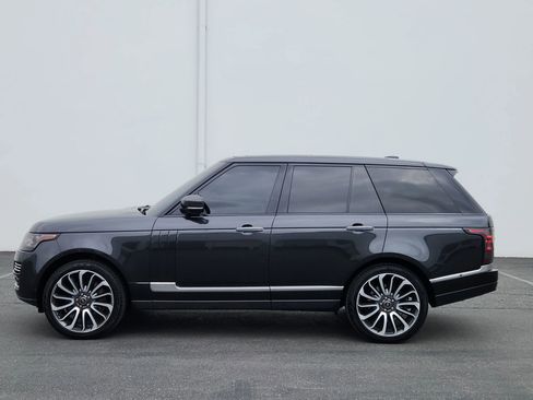 Used 2014 Land Rover Range Rover Autobiography AWD/4WD image 2