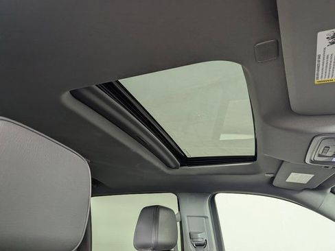 Used 2024 GMC Sierra 3500 Denali w/ Denali Reserve Package image 24