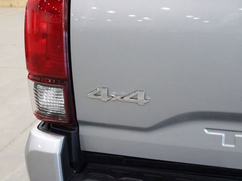 Used 2023 Toyota Tacoma SR AWD/4WD image 63