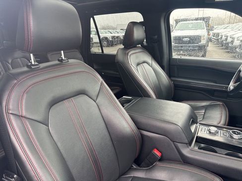 Certified 2022 Ford Expedition Max Limited image 35