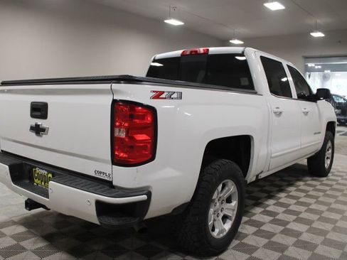 Used 2018 Chevrolet Silverado 1500 LT w/ All Star Edition AWD/4WD image 9