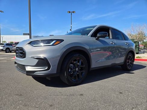 Used 2024 Honda HR-V Sport image 2