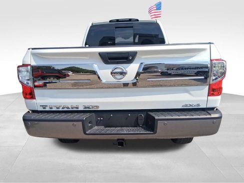 Used 2016 Nissan Titan Platinum Reserve AWD/4WD image 3