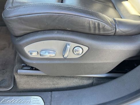 Used 2017 Porsche Cayenne Platinum Edition image 20