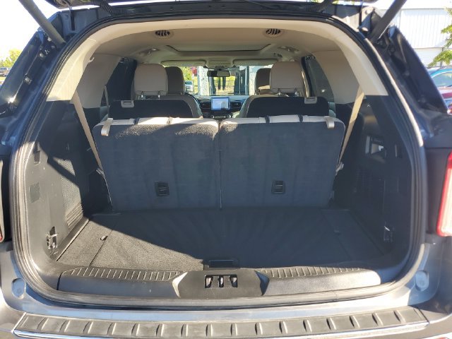 Used 2022 Ford Explorer Limited w/ Equipment Group 301A AWD/4WD image 10