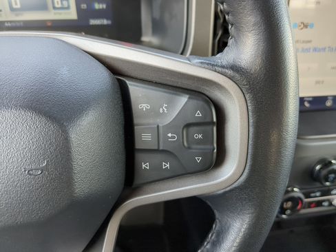 Used 2024 Ford Bronco Big Bend image 19