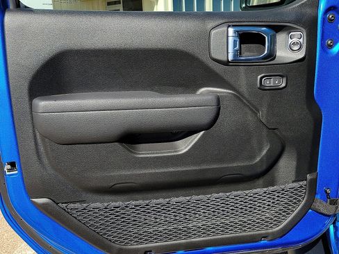 New 2026 Jeep Wrangler Unlimited Sport image 10