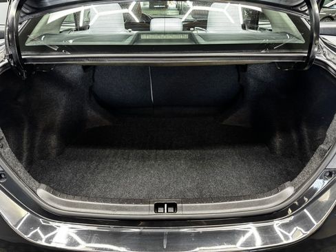 Used 2016 Toyota Corolla LE image 46