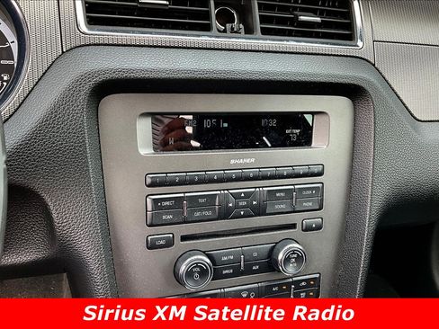 Used 2013 Ford Mustang GT Premium w/ Security Pkg RWD image 11