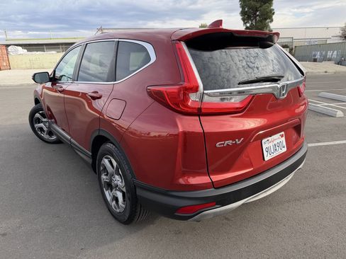 Used 2018 Honda CR-V EX image 11