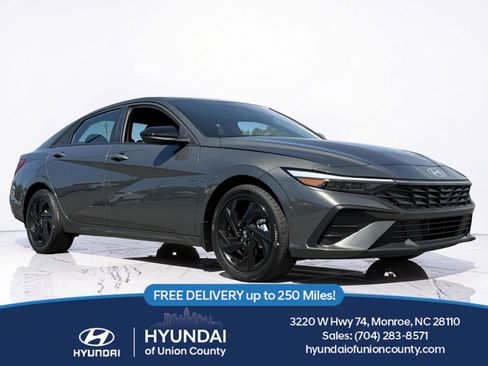 New 2026 Hyundai Elantra Sport image 1