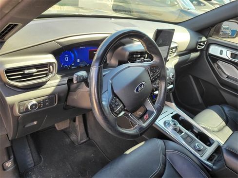 Certified 2020 Ford Explorer ST w/ ST Street Pack image 17