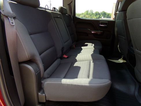 Used 2016 GMC Sierra 1500 SLE w/ SLE Value Package AWD/4WD image 37