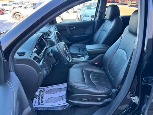 Used 2017 Chevrolet Traverse Premier image 15