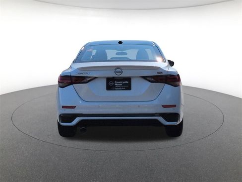 New 2025 Nissan Sentra SR image 6
