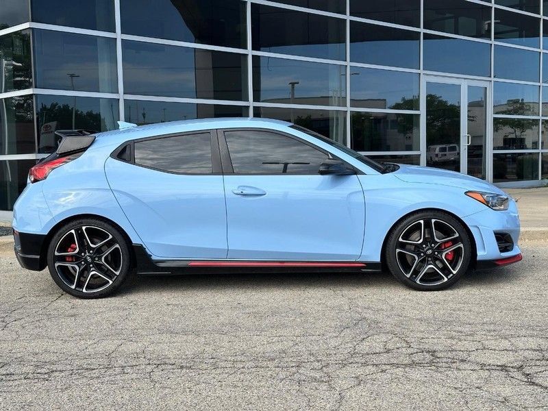 Used 2021 Hyundai Veloster N FWD image 2