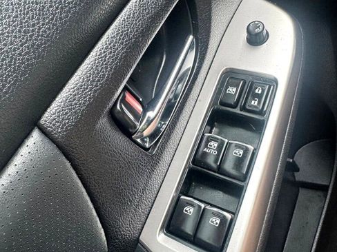 Used 2015 Subaru Crosstrek 2.0i Limited image 15