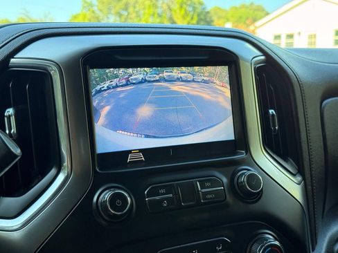 Used 2020 Chevrolet Silverado 1500 LT RWD image 40