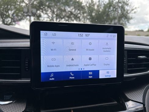 Used 2023 Ford Explorer ST image 28