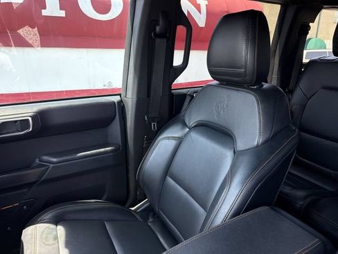 Used 2024 Ford Bronco Badlands AWD/4WD image 24