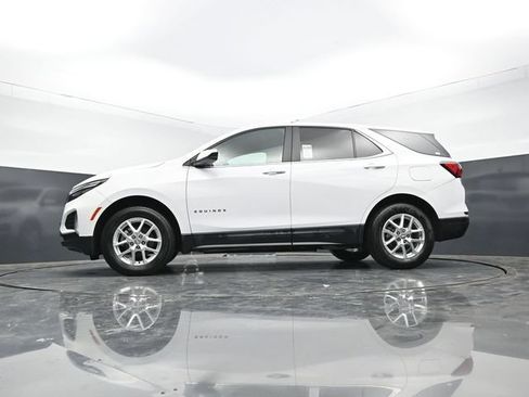 Used 2024 Chevrolet Equinox LT AWD/4WD image 65