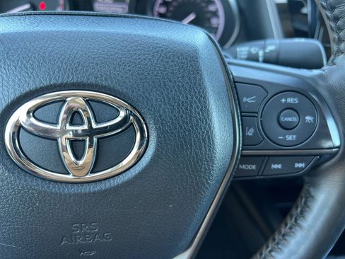 Used 2023 Toyota Camry SE w/ Cold Weather Package image 29