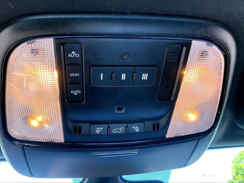 Certified 2025 Dodge Durango R/T AWD/4WD image 33