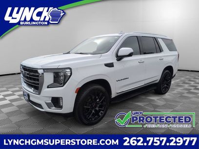 Used 2022 GMC Yukon SLT w/ SLT Premium Package