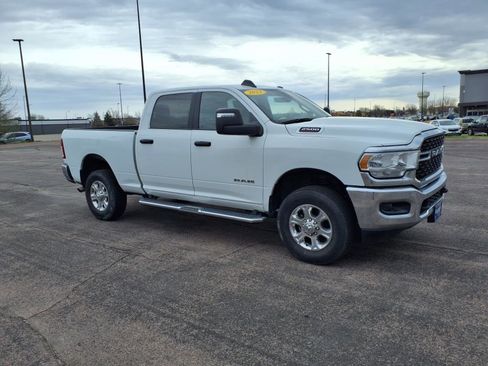 Used 2023 RAM 2500 Big Horn w/ Level 1 Equipment Group image 2