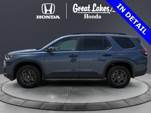 Certified 2026 Honda Pilot TrailSport image 3