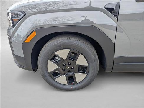 New 2026 Hyundai Santa Fe SE image 11