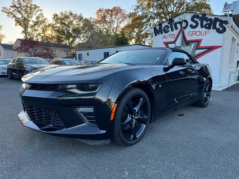 Used 2017 Chevrolet Camaro SS image 11