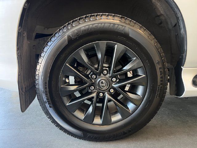 Used 2021 Lexus GX 460 Premium AWD/4WD image 11