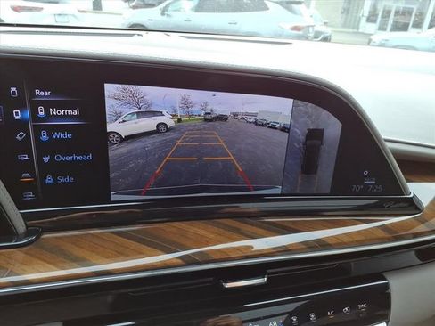 Used 2024 Cadillac Escalade Sport Platinum AWD/4WD image 34