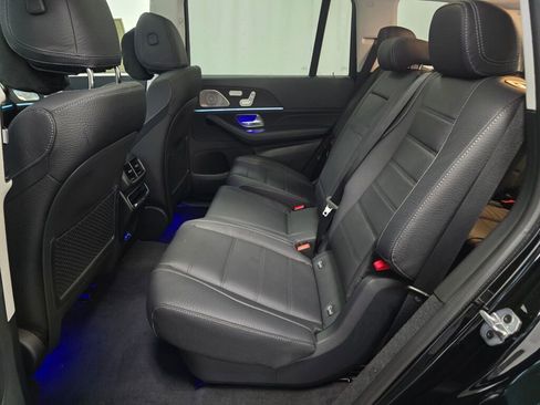 New 2026 Mercedes-Benz GLS 450 4MATIC image 19