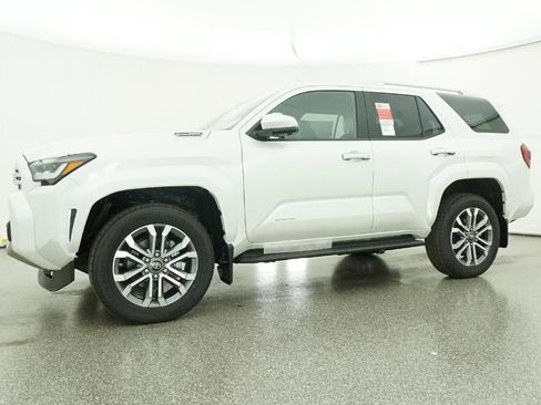 New 2025 Toyota 4Runner Limited AWD/4WD image 8