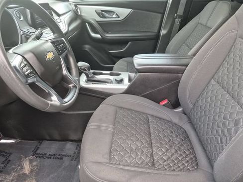 Used 2021 Chevrolet Blazer LT FWD image 12