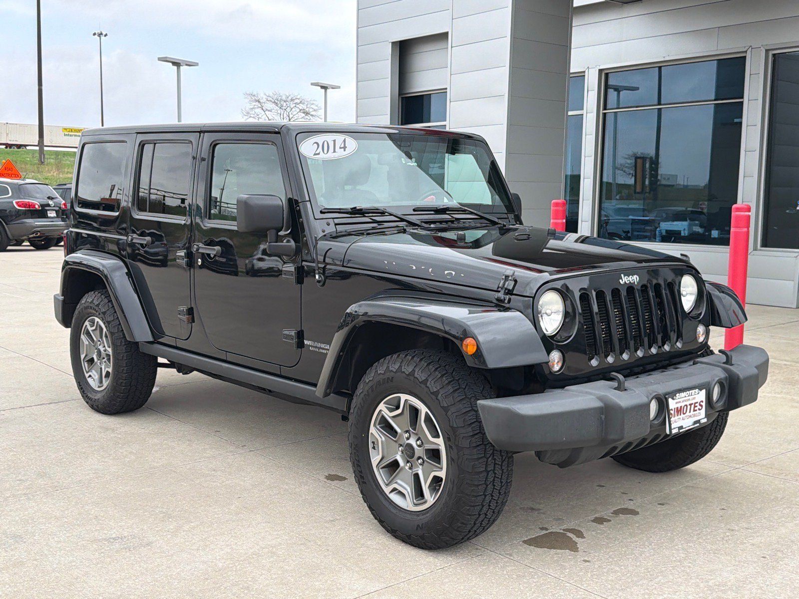Used 2014 Jeep Wrangler Unlimited Rubicon w/ Connectivity Group AWD/4WD image 2