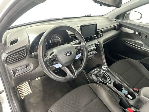 Used 2019 Hyundai Veloster N N FWD image 10